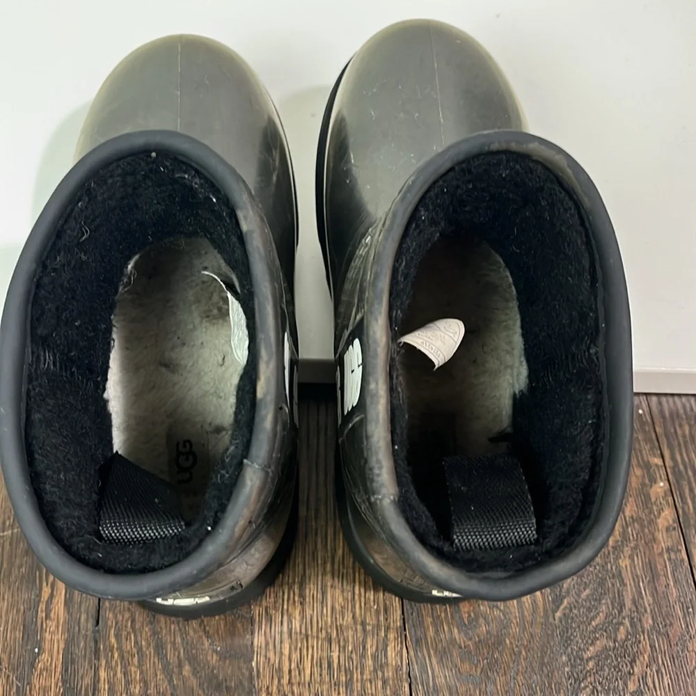 Ugg classic mini waterproof